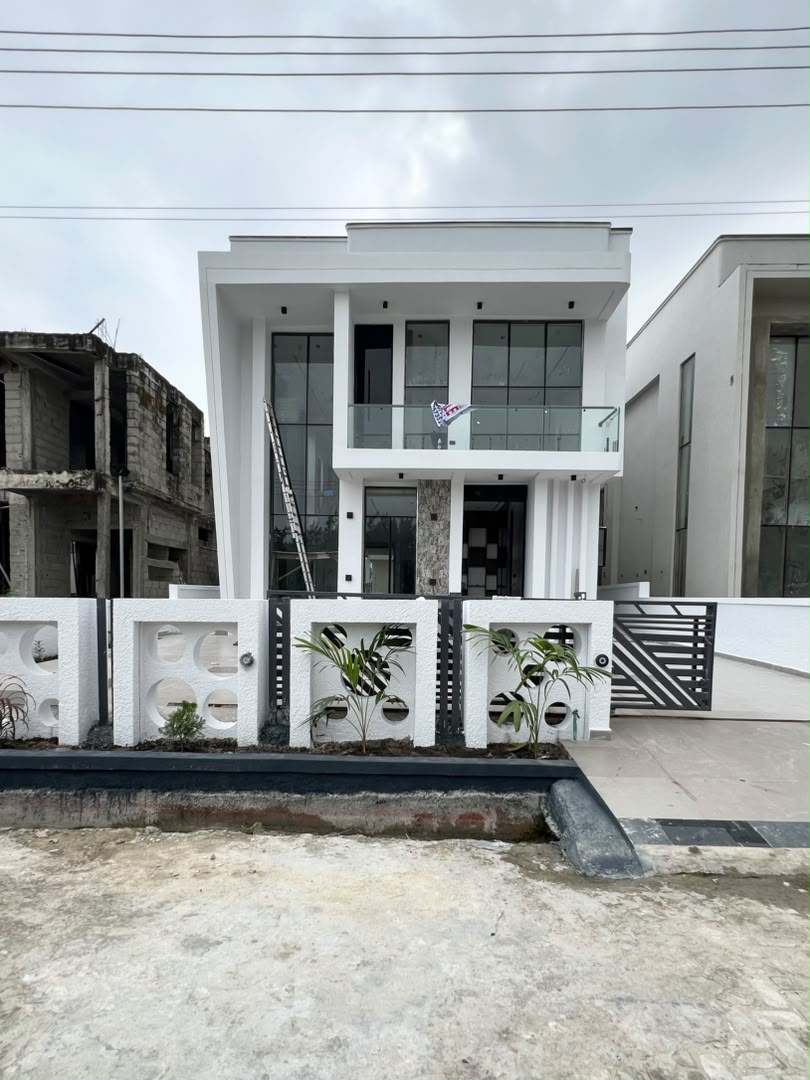 5 Bedroom Detached Duplex Ikota