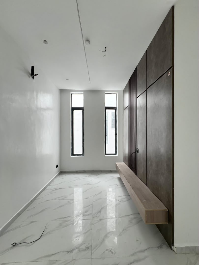 5 Bedroom Semi Detached Duplex Lekki