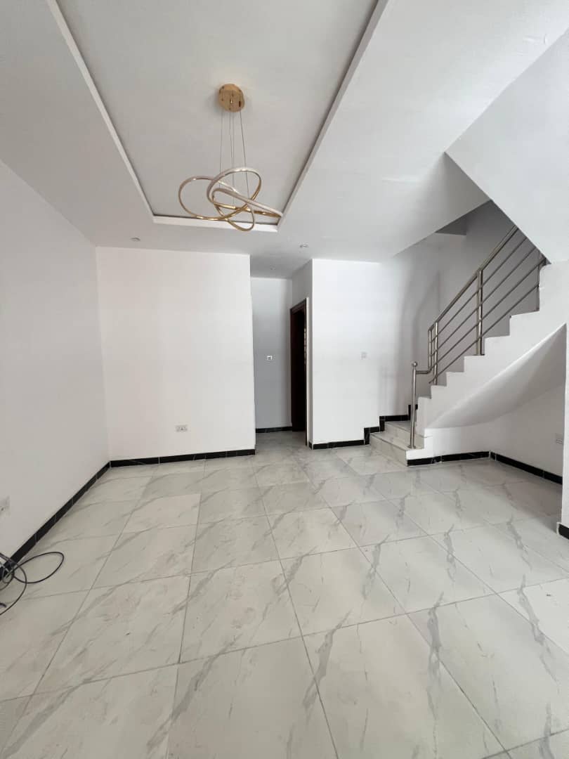 3 Bedroom Terrace Duplex