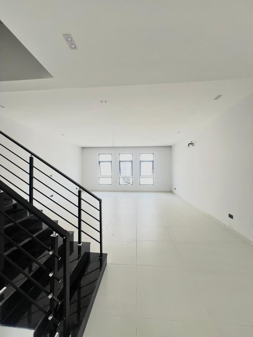 4 Bedroom Terrace With BQ