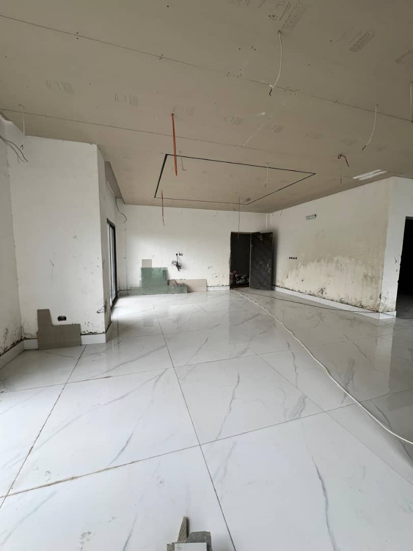 4 Bedroom Apartment With Rooftop Pool