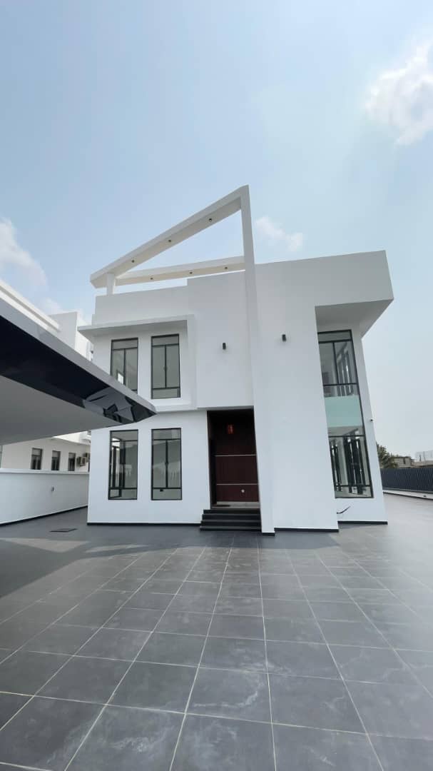 4 Bedroom Semi Detached Duplex With BQ