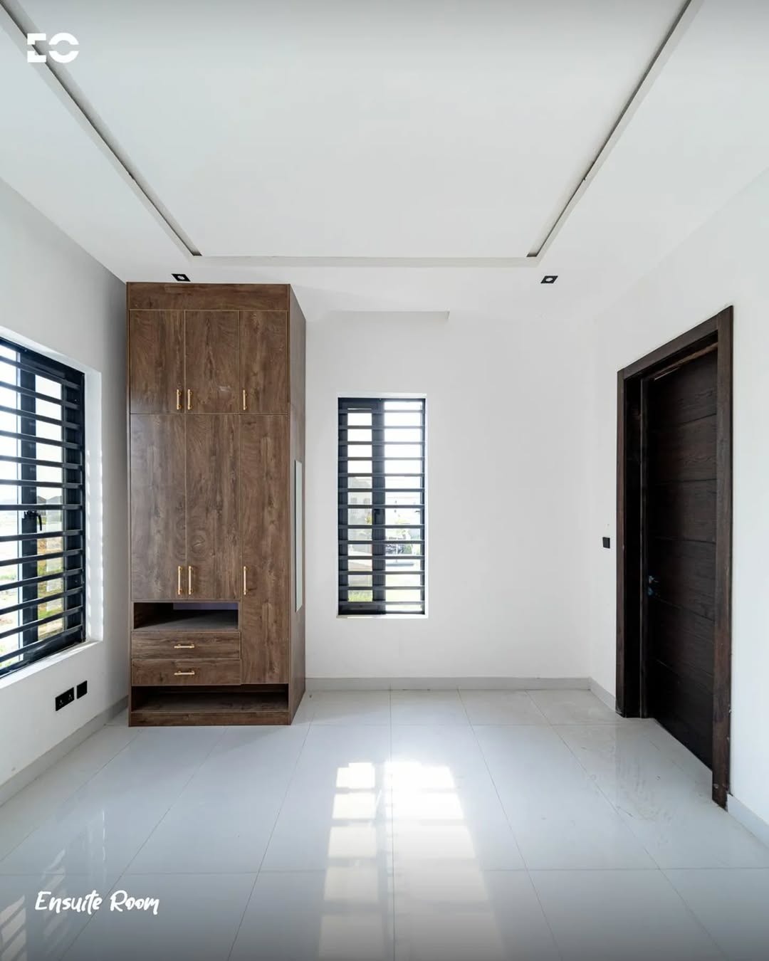 5 Bedroom Fully Detached Duplex