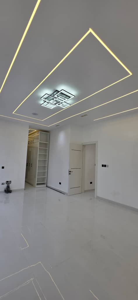 4 Bedroom Detached Duplex