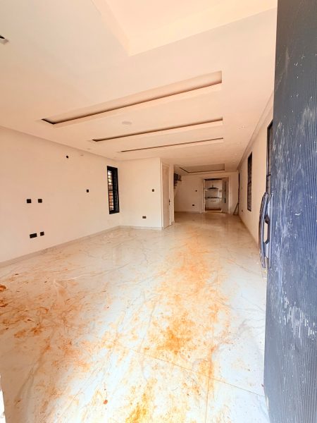 5 Bedroom Detached Duplex in Ikeja GRA, Lagos