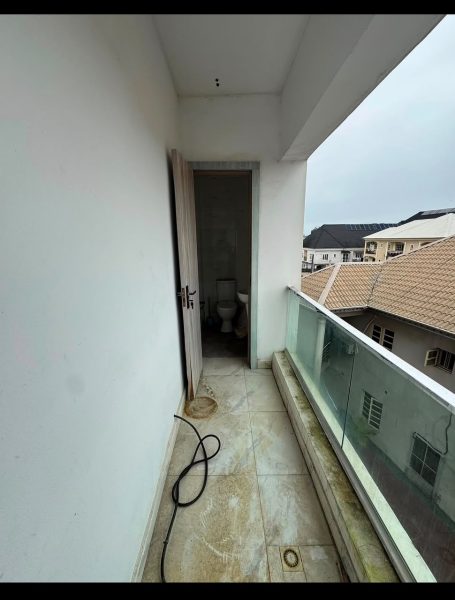 2 Bedroom Apartment In Ikate