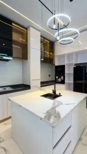 5 Bedroom Detached House in Lekki