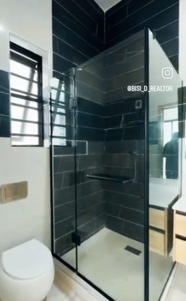 4 Bedroom Semi-detached Duplex in Lekki