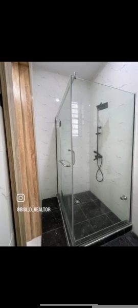 1 And 2 Bedroom Apartment In Lekki