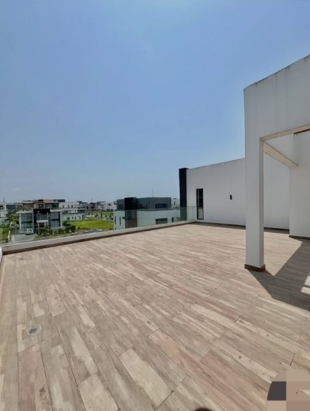 6 BEDROOM FULLY DETACHED HOME IN IKATE, LEKKI