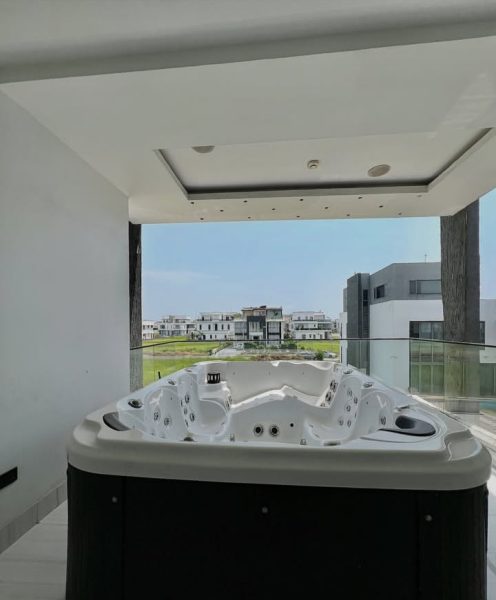 6 BEDROOM FULLY DETACHED HOME IN IKATE, LEKKI