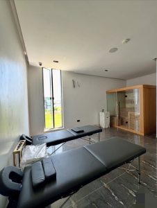 6 BEDROOM FULLY DETACHED HOME IN IKATE, LEKKI