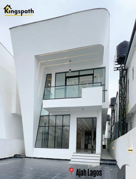 5 Bedroom Fully Detached Home In Ajah