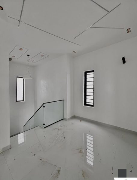 4 BEDROOM FULLY DETACHED HOME IN AJAH LAGOS