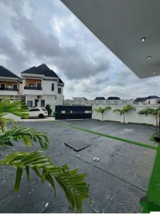 5 BEDROOM FULLY DETACHED HOME IN ORCHID, LEKKI