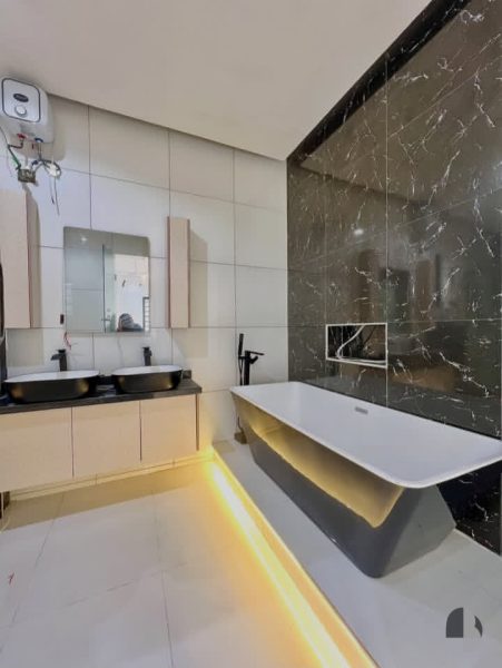 5 BEDROOM FULLY DETACHED HOME IN ORCHID, LEKKI