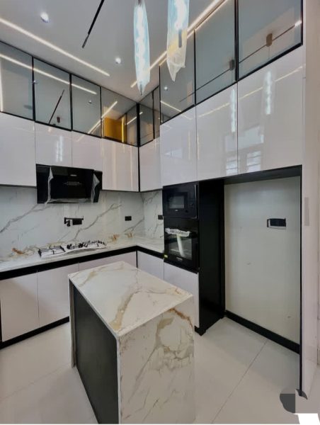 4 Bedroom Semi-detached duplex In Ikota