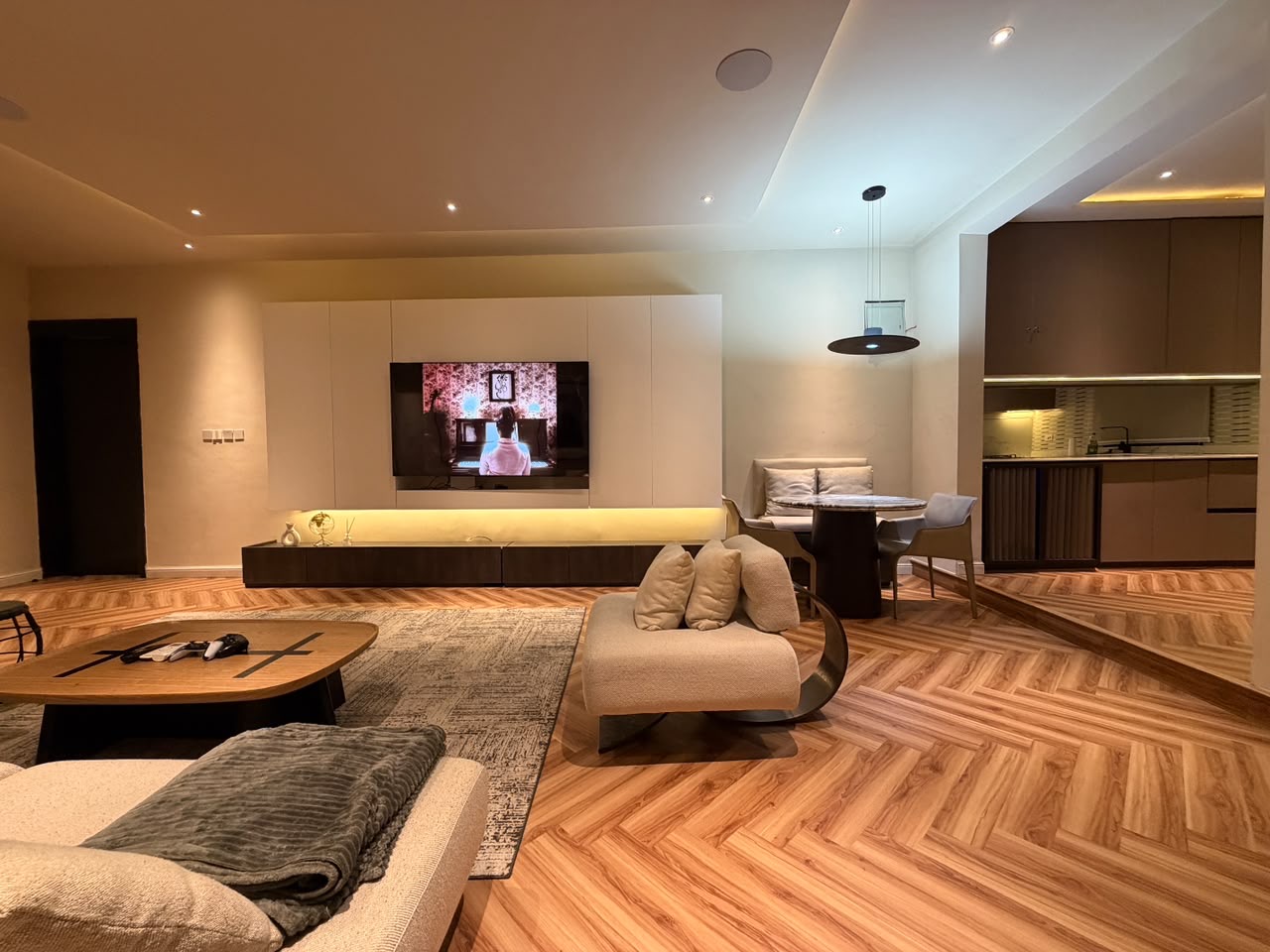 2 Bedroom Apartment in Salem, Ikate