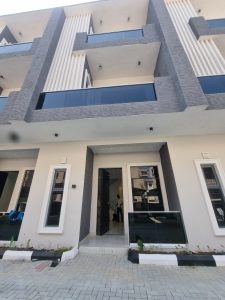 4 Bedroom Terrace House