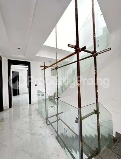 4 Bedroom Terrace Houses In Ikoyi with BQ