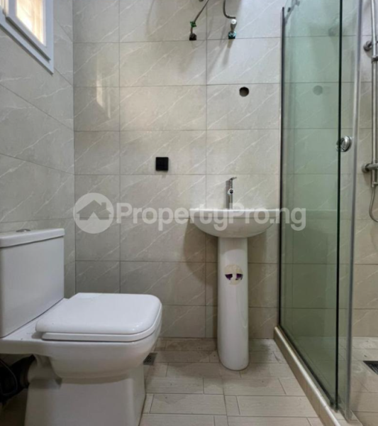 3 Bedroom Flat in Mobile Rd Ajah