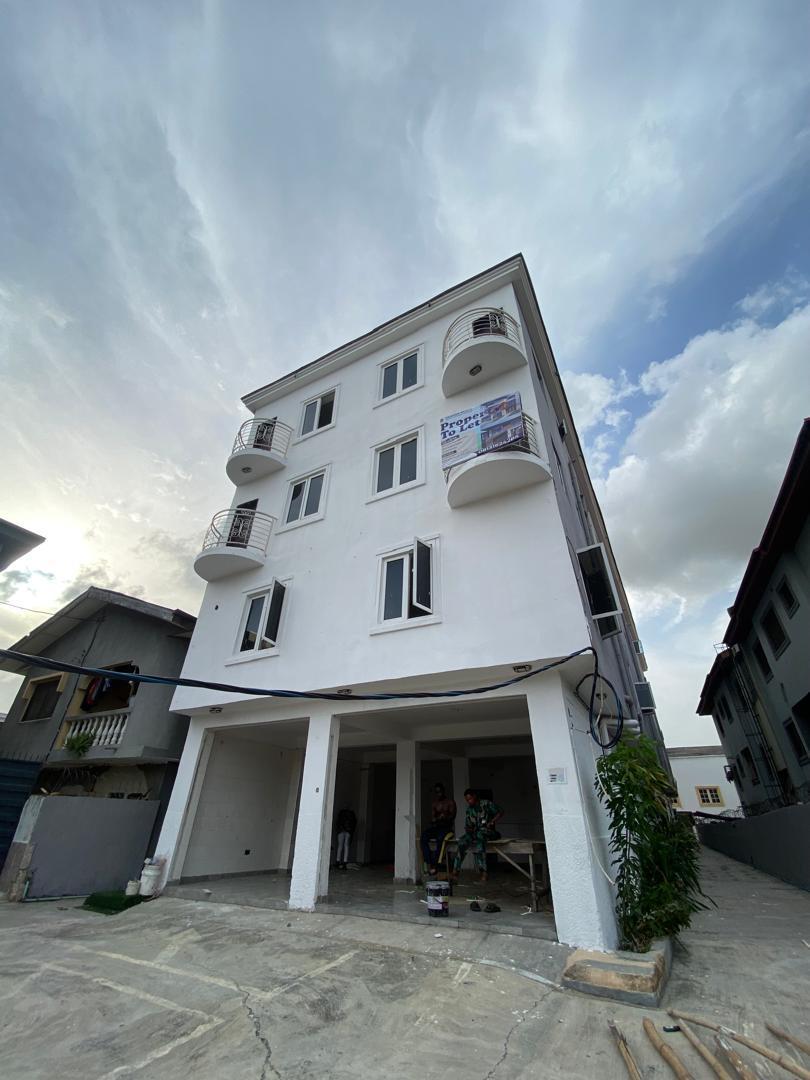 Fully Furnished 2 Bedroom Apartment in a Serviced Estate