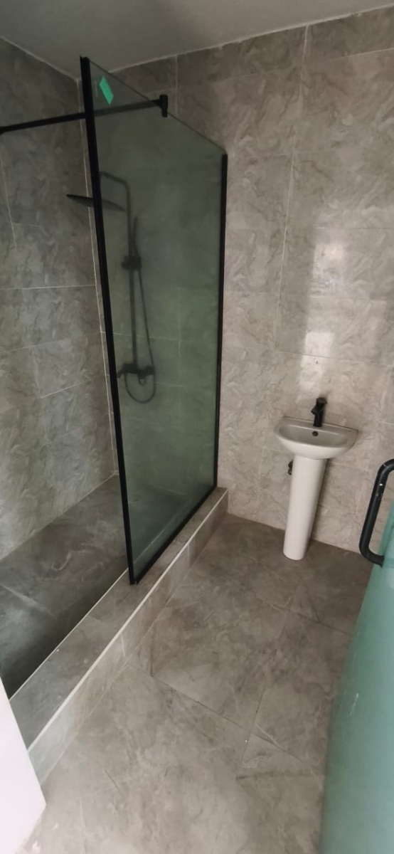 3 BEDROOM LUXURY APARTMENT – IKOYI