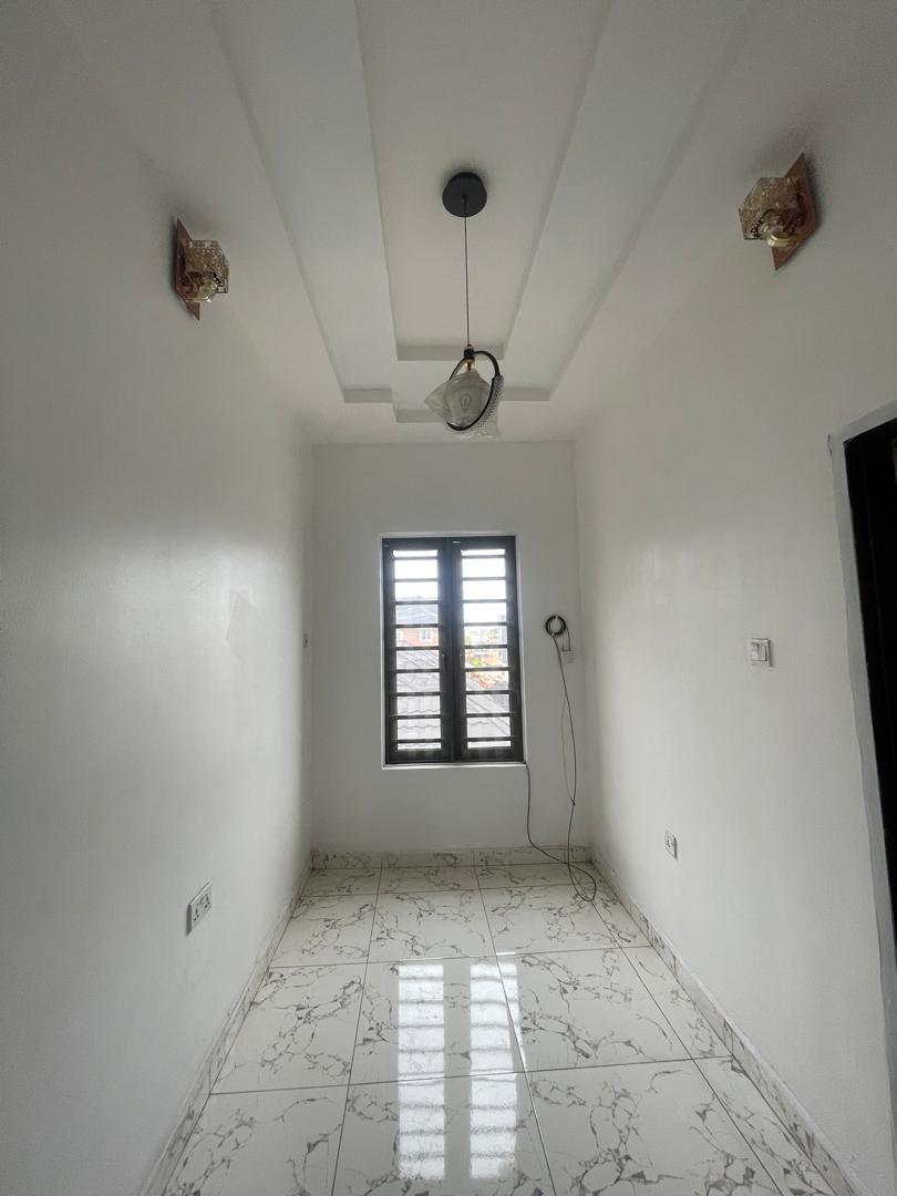 2 BEDROOM APARTMENT IKATE LEKKI