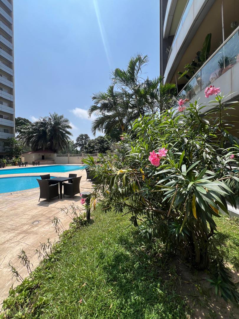 3 Bedroom Apartment And BQ