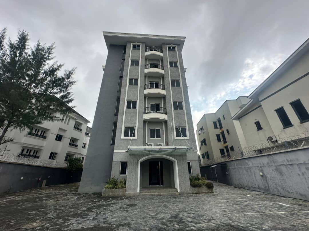 SPACIOUS 2 BEDROOM And 3 BEDROOM APARTMENTS
