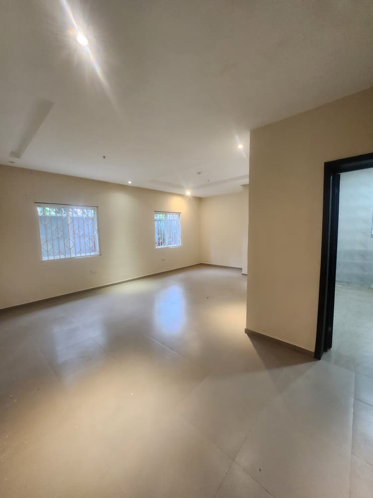 SPACIOUS 2 BEDROOM And 3 BEDROOM APARTMENTS