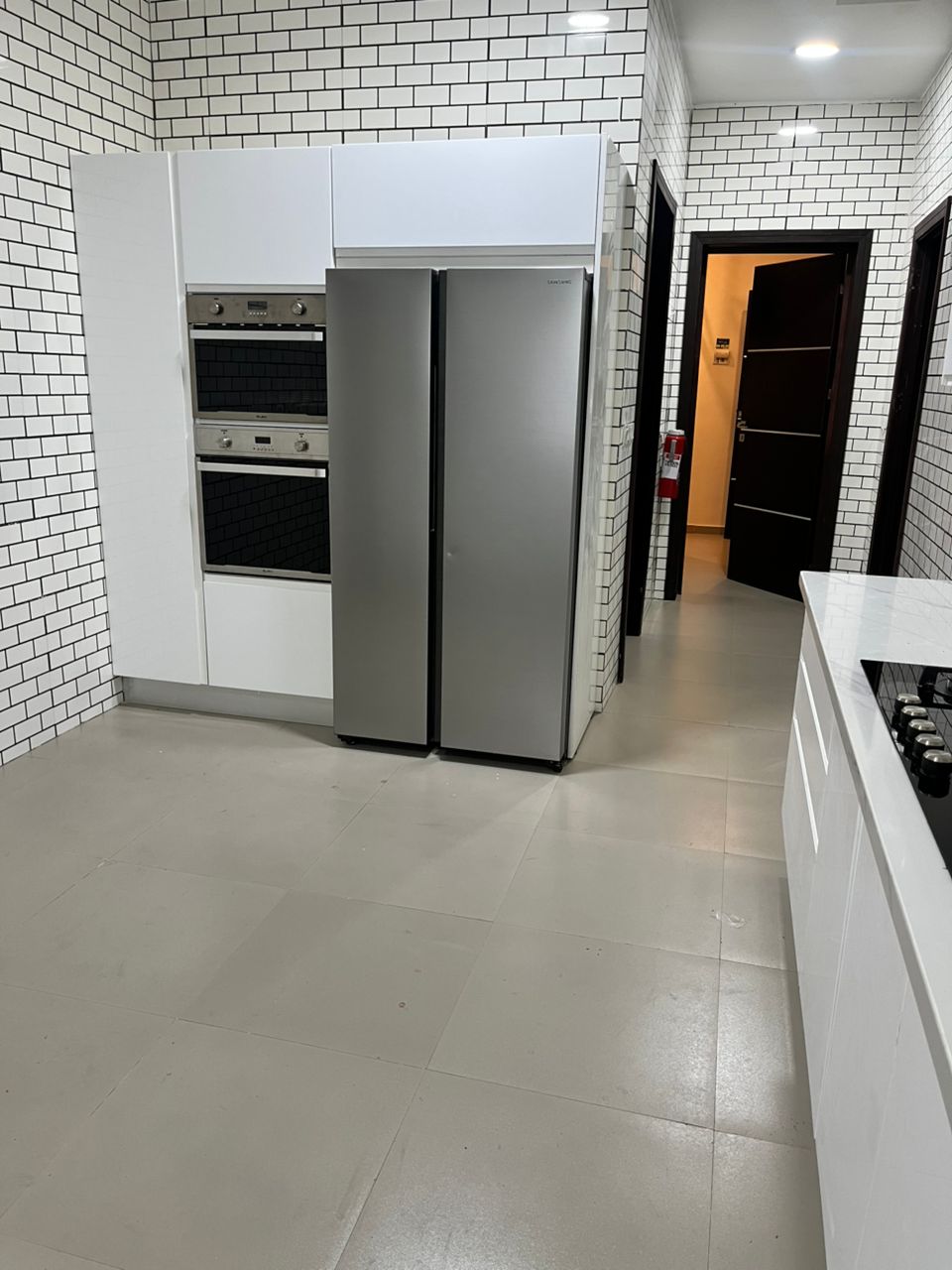 SPACIOUS 2 BEDROOM And 3 BEDROOM APARTMENTS