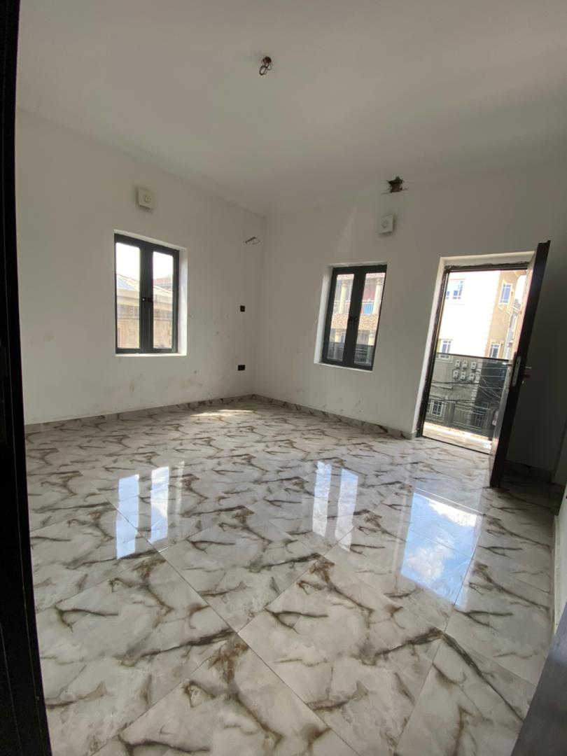 1 BEDROOM APARTMENTS