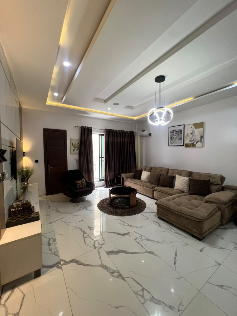 LUXURY 3 BEDROOM APARTMENT WITH BQ