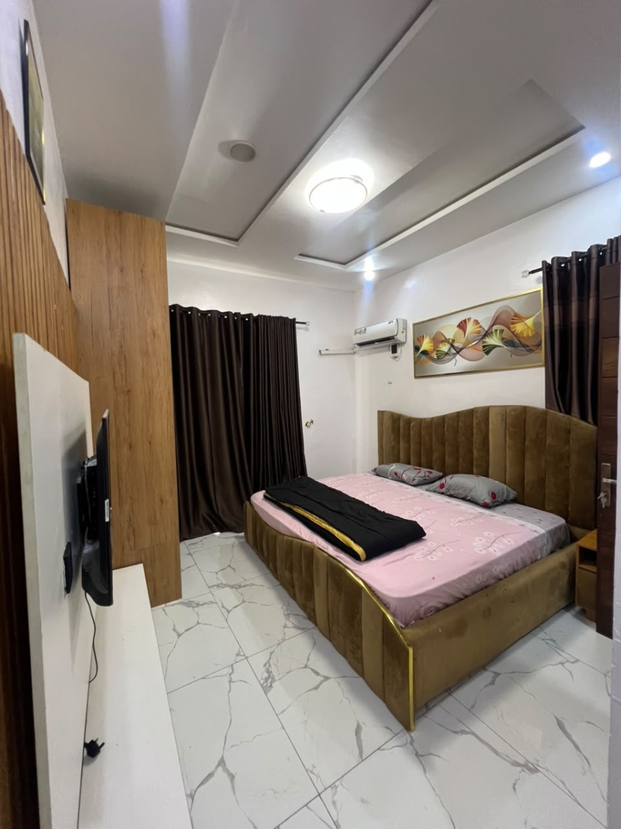 LUXURY 3 BEDROOM APARTMENT WITH BQ
