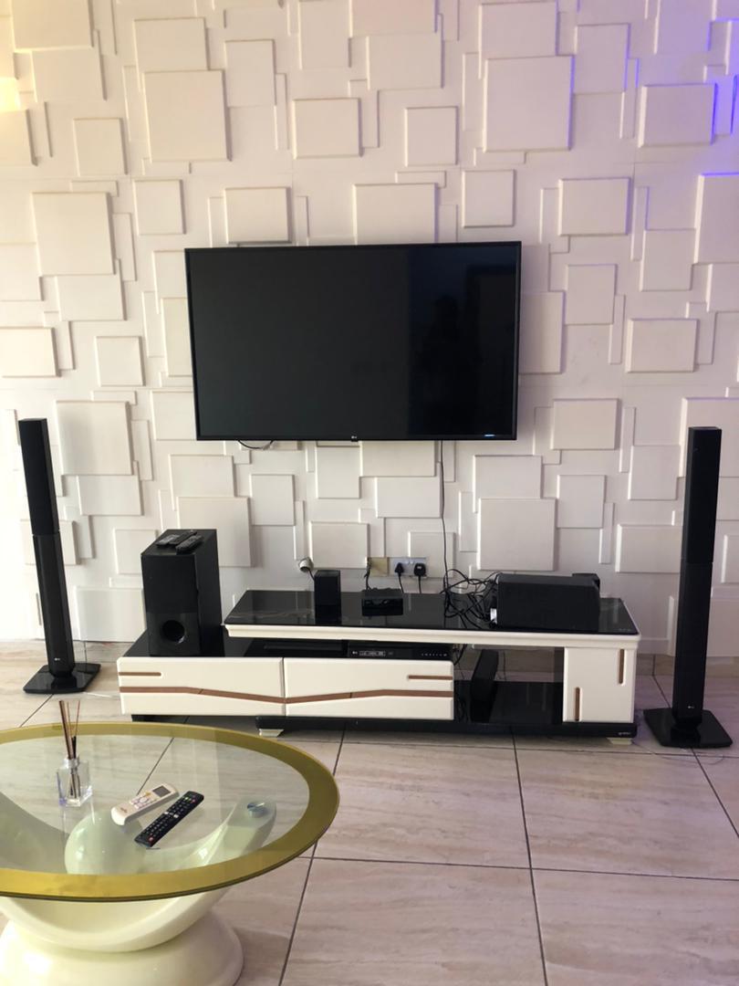 3 BEDROOM FULLY FURNISHED APARTMENT