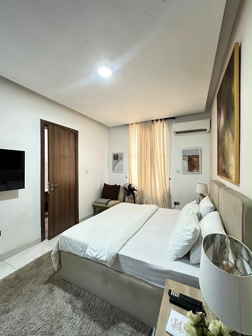 3 BEDROOM BANANA ISLAND