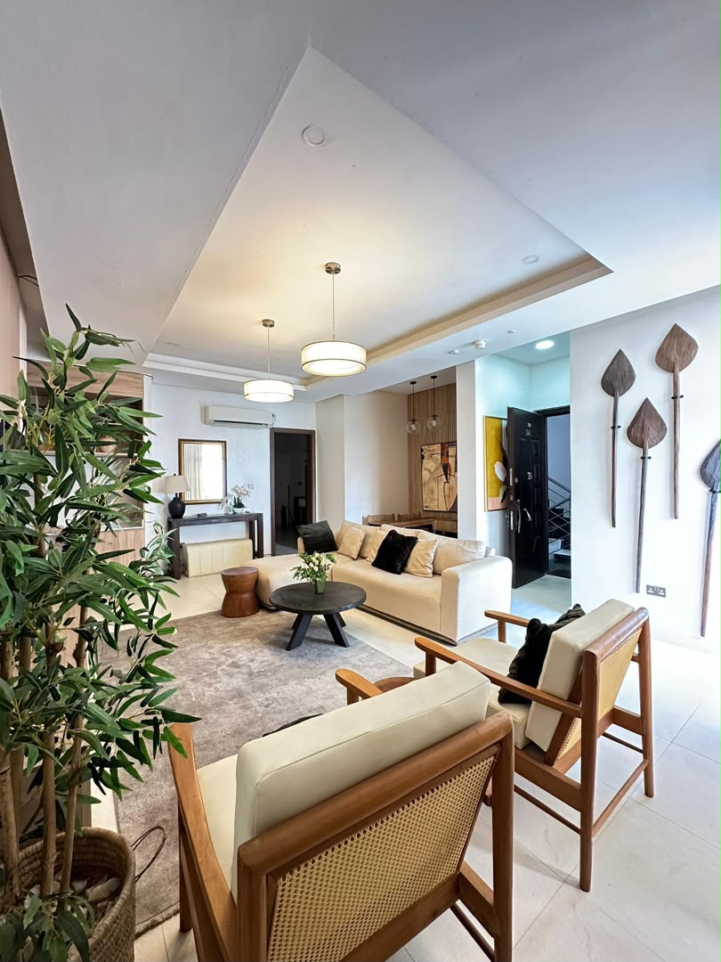 3 BEDROOM BANANA ISLAND