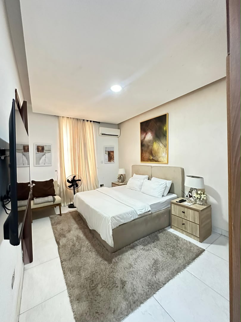 3 BEDROOM BANANA ISLAND