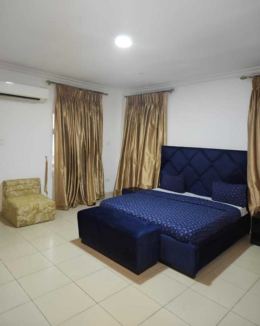 3 Bedroom Apartment with BQ