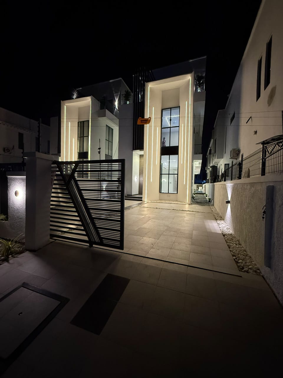 5 Bedroom luxury Duplex