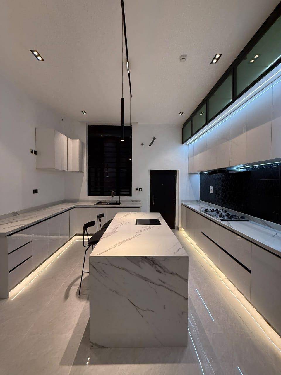 5 Bedroom luxury Duplex