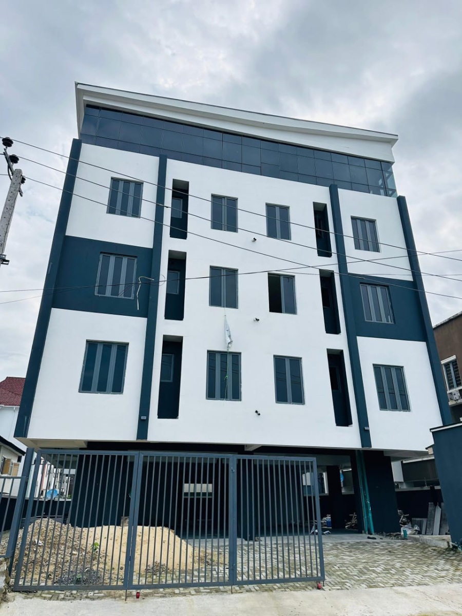 2 Bedroom Apartment with Swimming Pool
