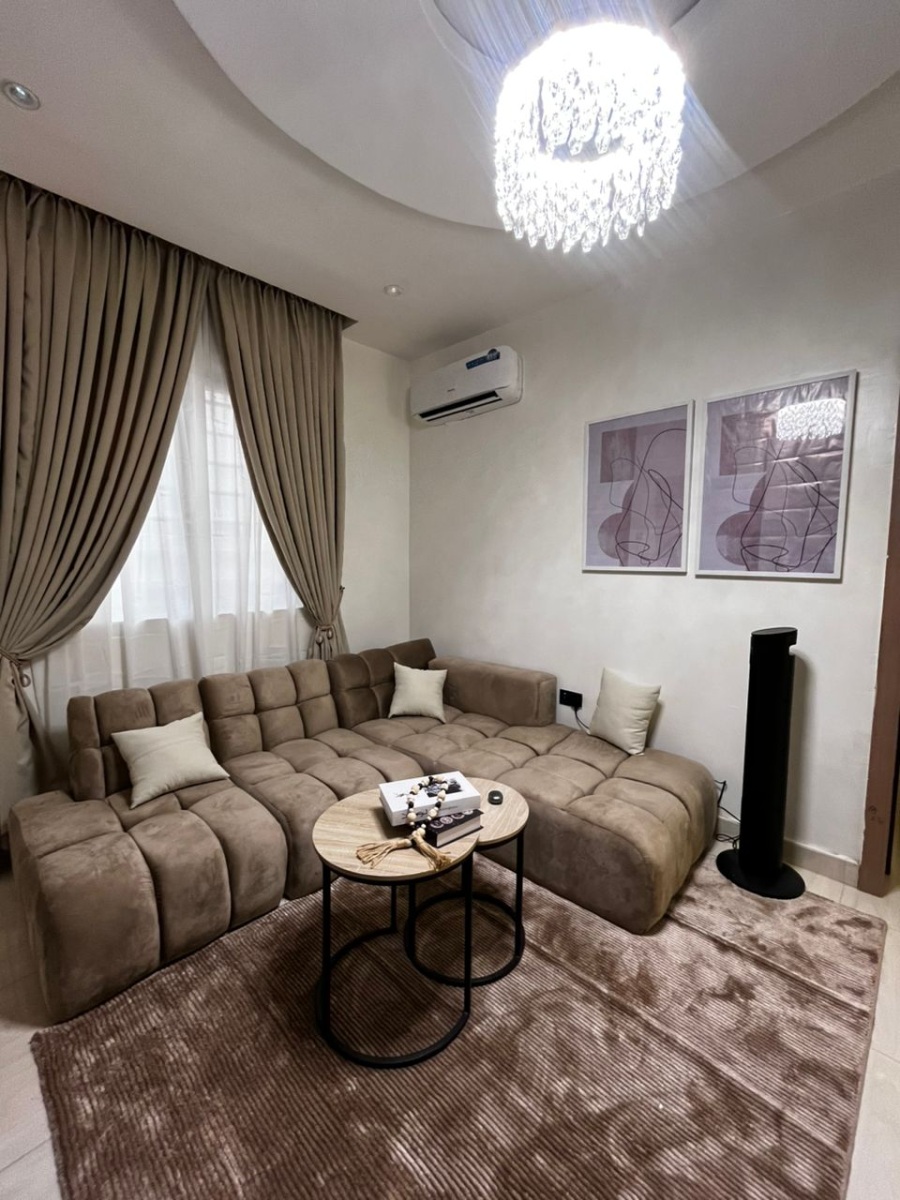 Fully Furnished 1 Bedroom Apartment for sale