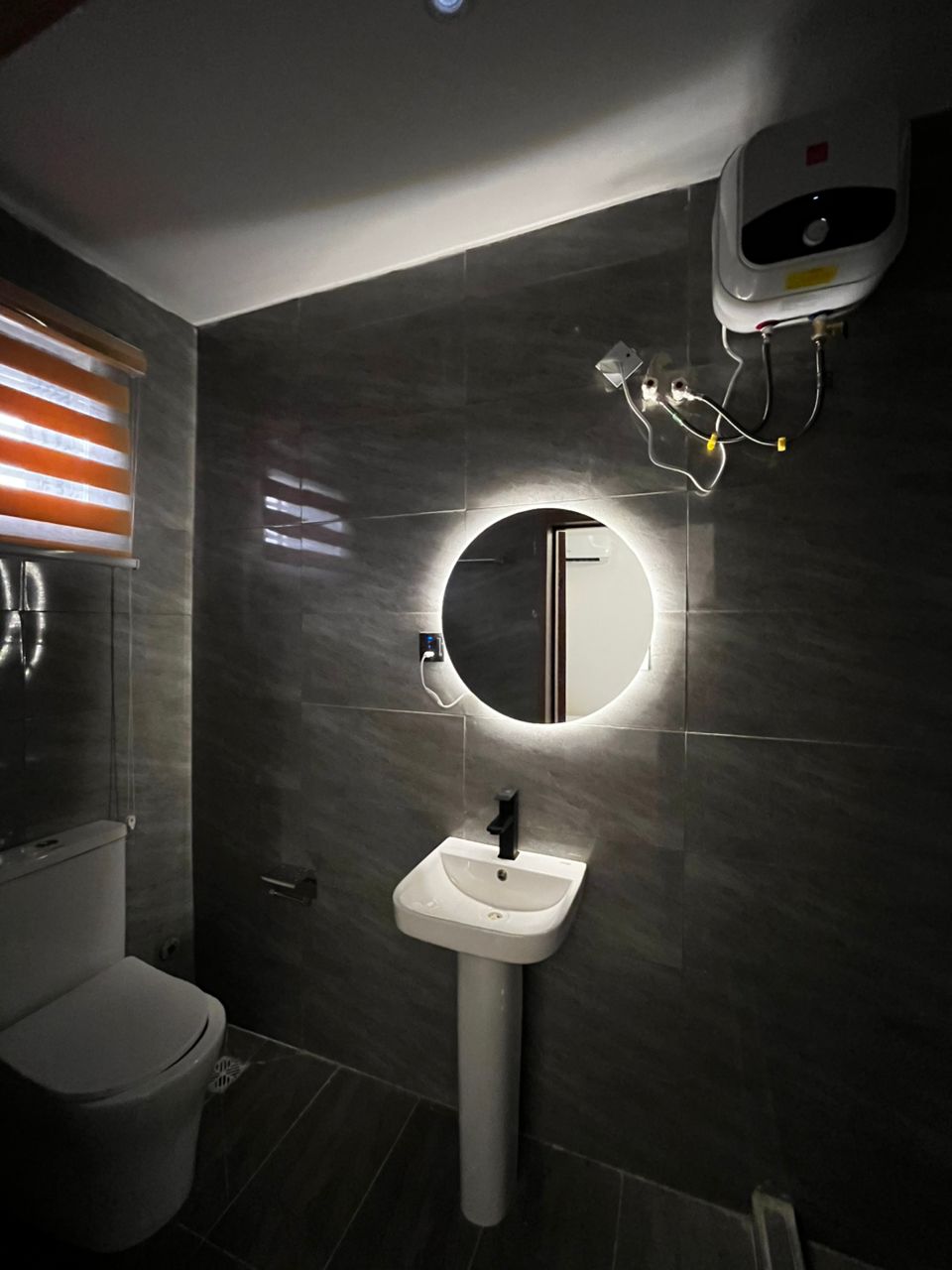 Fully Furnished 1 Bedroom Apartment for sale
