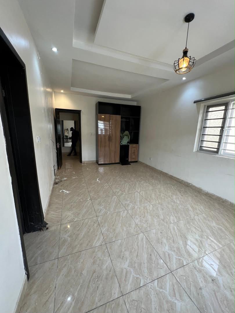 1 Bedroom Flat in a Duplex