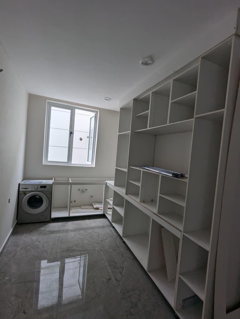 2 BEDROOM APARTMENT