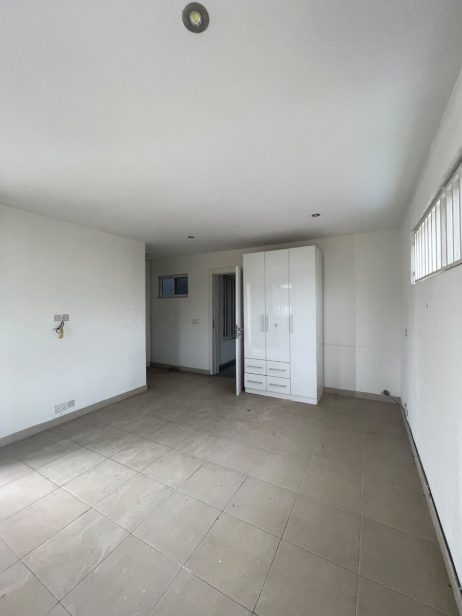 4 Bedroom Terrace Houses on 2 floors with BQ