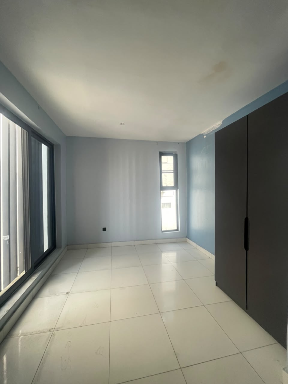4 BEDROOM TERRACE HOUSES WITH BQ