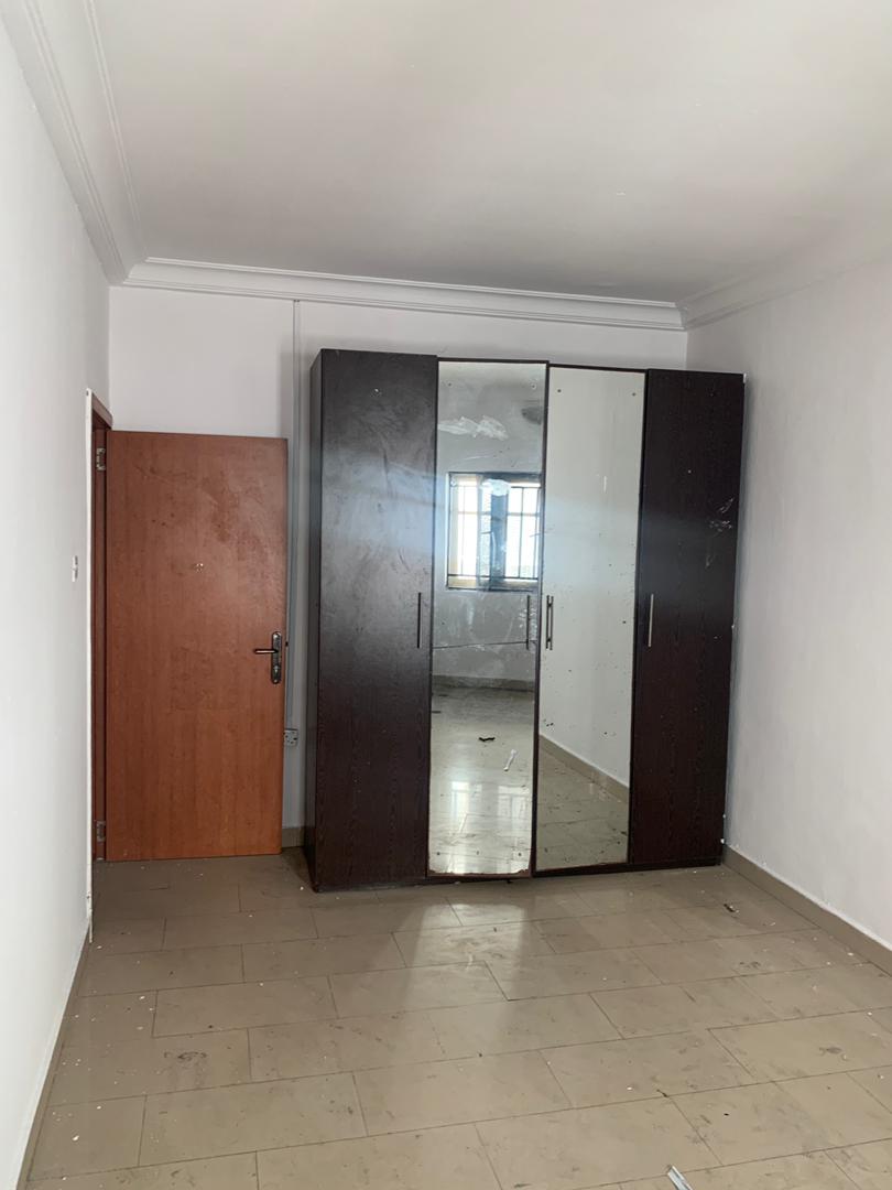 4 BEDROOM SEMI-DETACHED DUPLEX